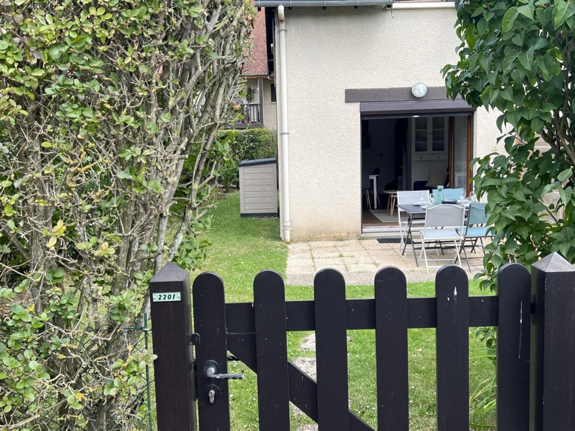 **cottage 6 Pers A - Proche Et Thalasso, Jardin, Parking, Wi-fi Gratuit** - Fr-1-487-358 Apartment